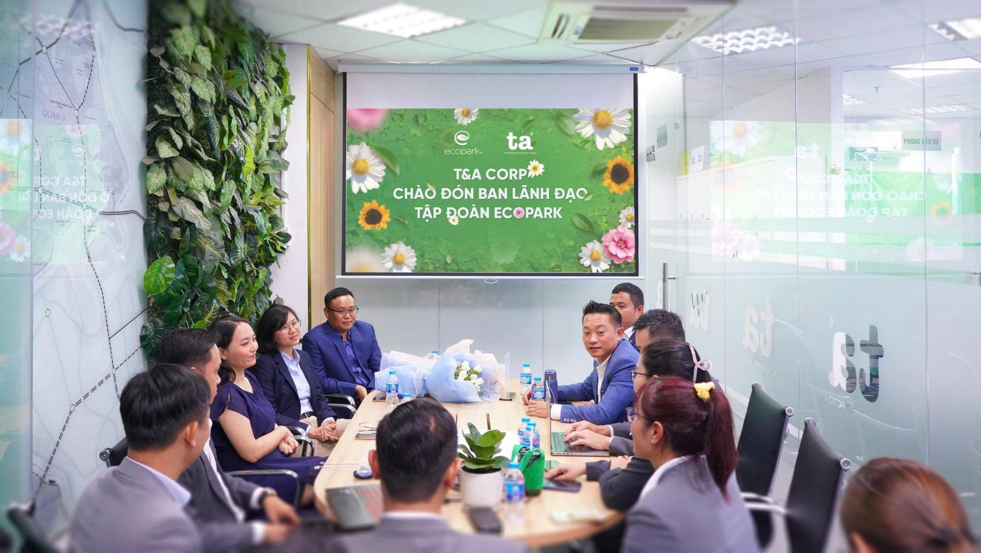 T&A chạm đến các sản phẩm của Nhà sáng lập EcoPark